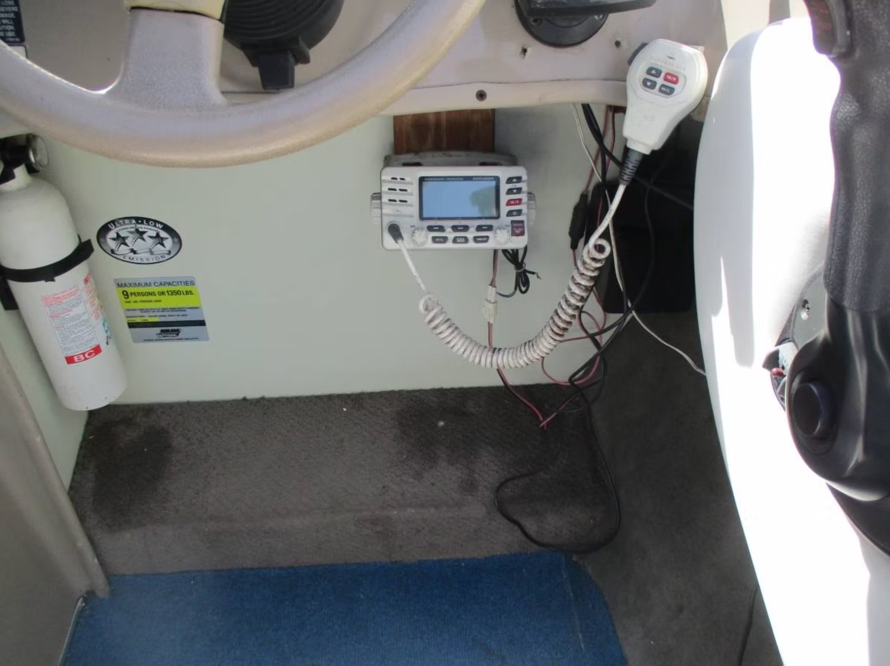 2005 Bayliner 210 Cuddy photo 7
