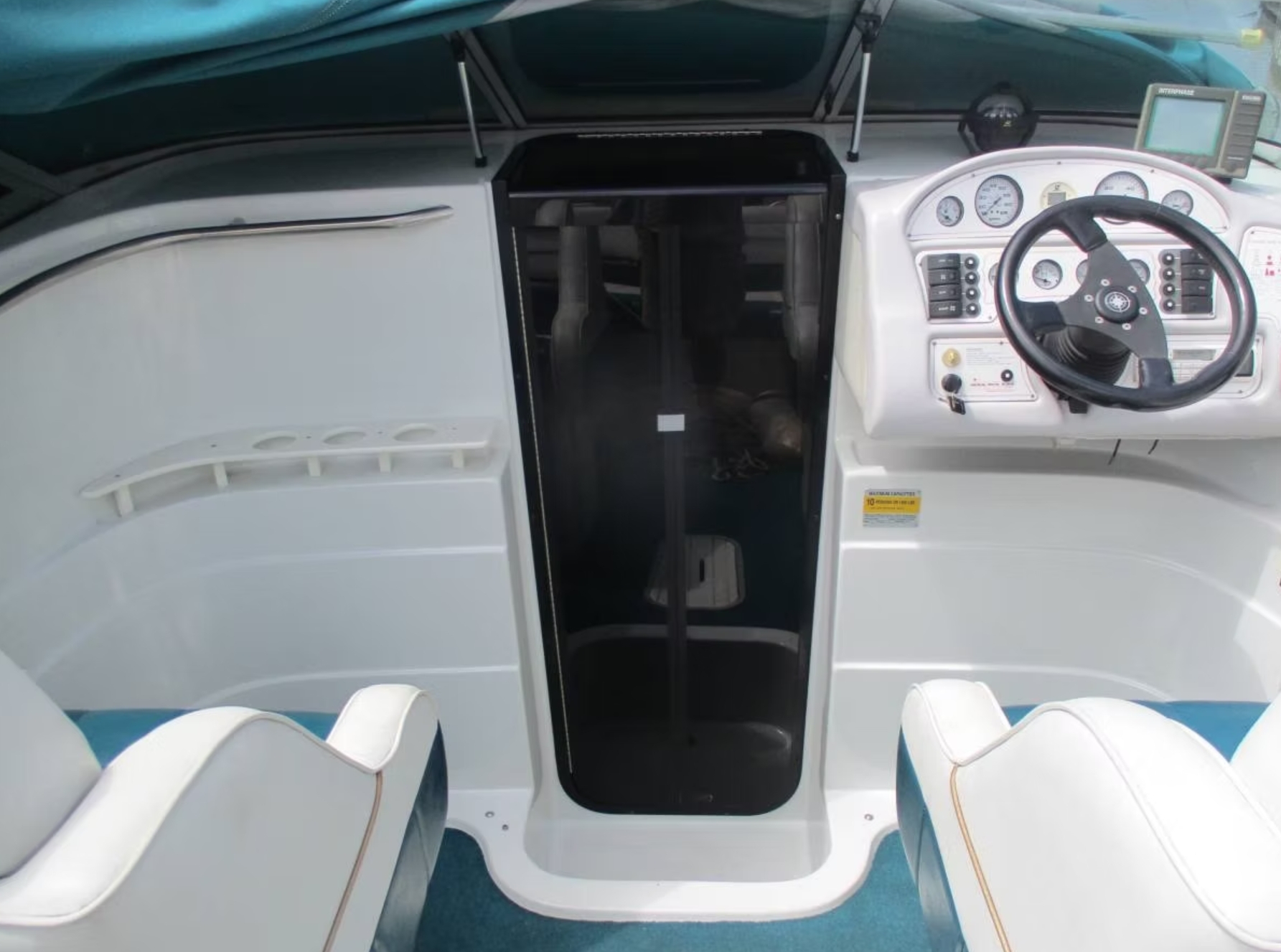1995 Genesis Powerboats 2502 Cuddy Cabin photo 4
