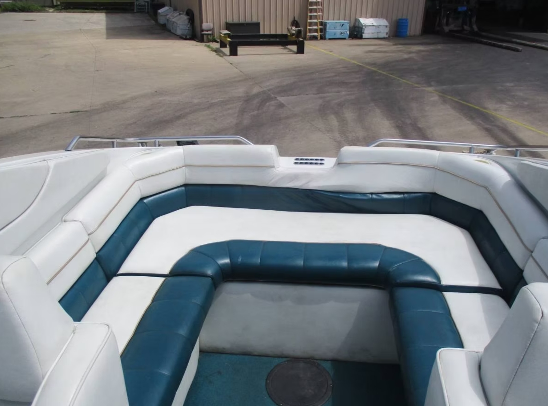 1995 Genesis Powerboats 2502 Cuddy Cabin photo 8
