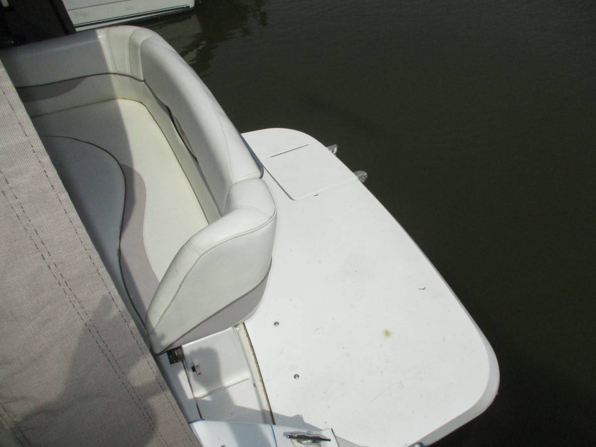 1998 Four Winns 258 Vista photo 3