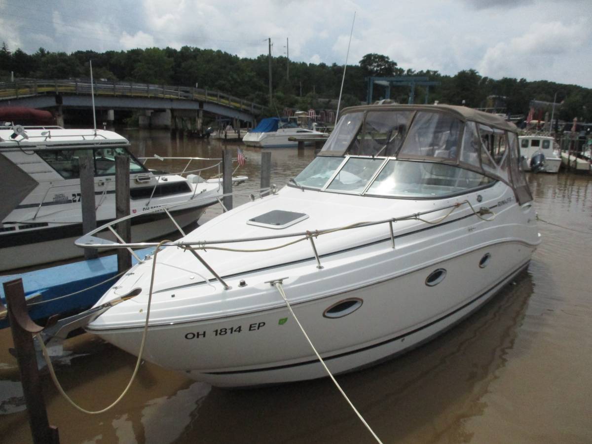 2008 Rinker 260 Express photo 2