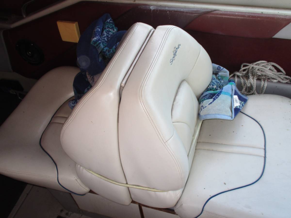 1988 Sea Ray 268 Weekender photo 4