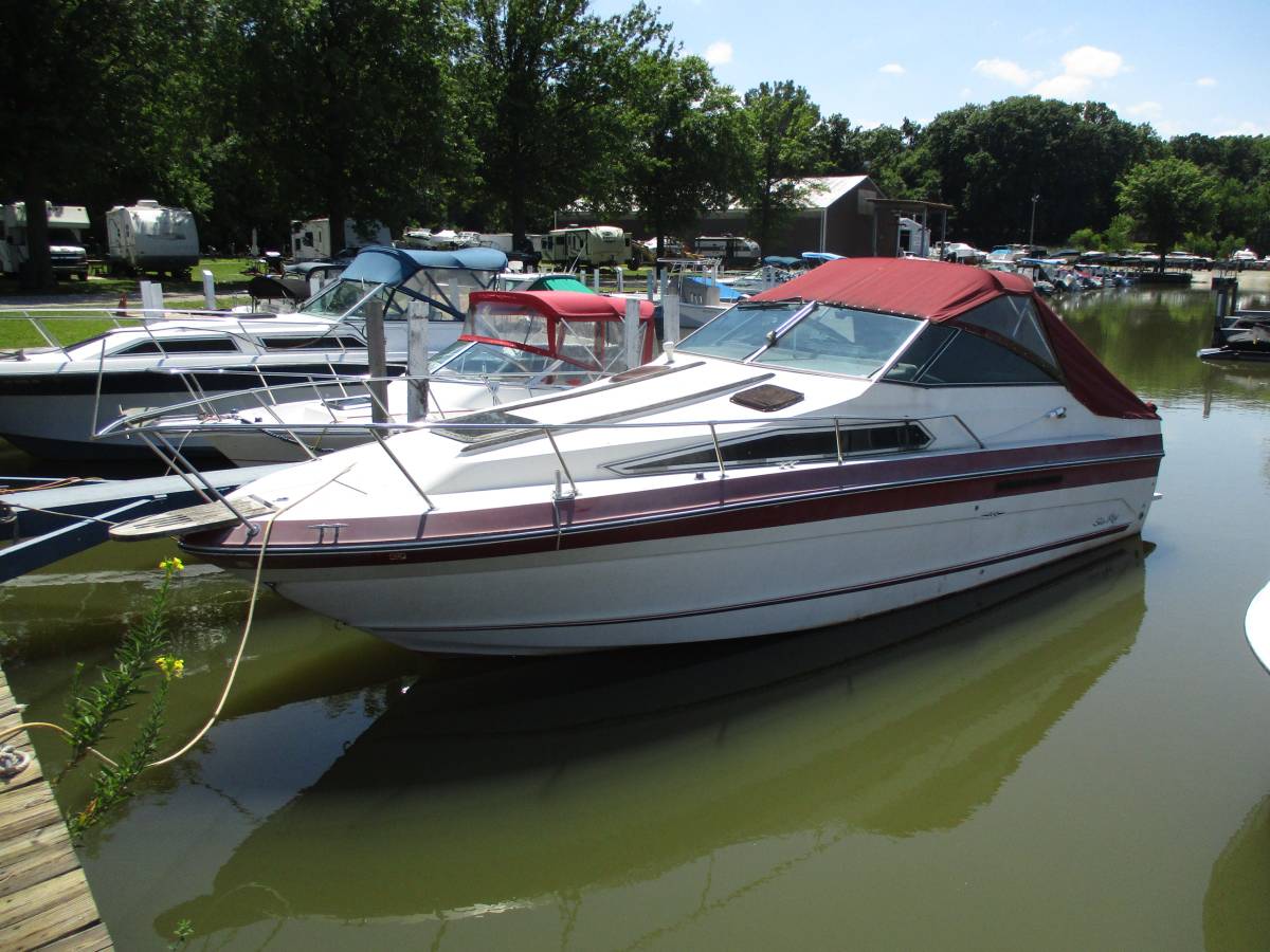 1988 Sea Ray 268 Weekender