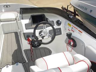 2020 Tahoe 700 Limited photo 11